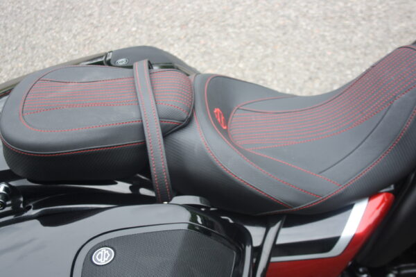 Harley-Davidson Touring FLHXSE CVO STREET GLIDE 114 – Bild 10