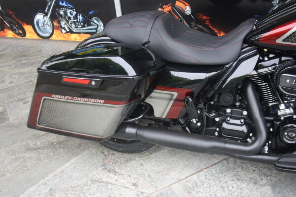 HARLEY-DAVIDSON Street Glide FLHXS 114 – Bild 6