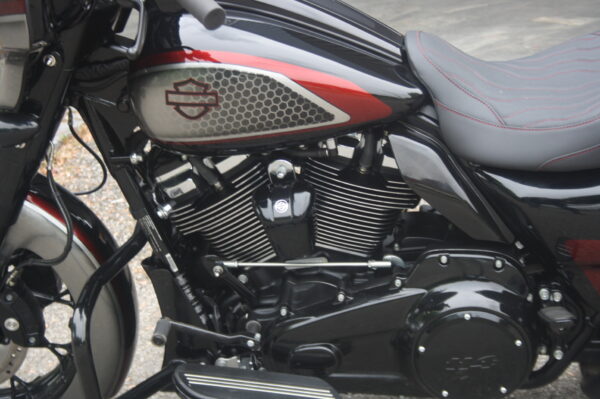 HARLEY-DAVIDSON Street Glide FLHXS 114 – Bild 11