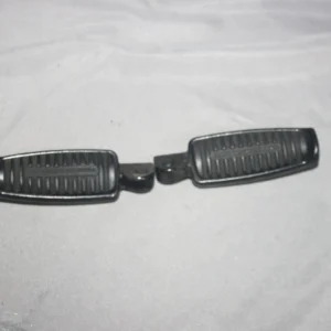 Harley Davidson ® Night Rod Fußraster vorne 1 Paar # 143