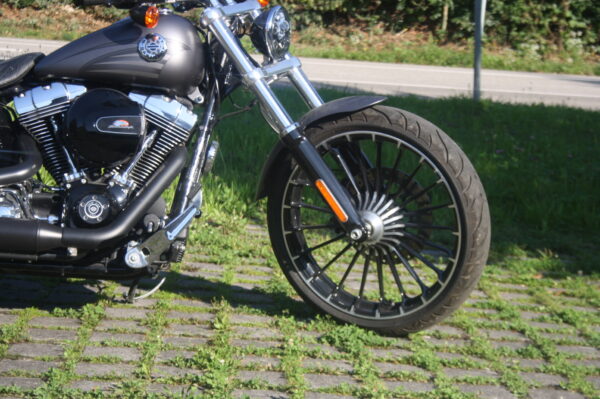 Harley Dvidson Softail Breakout  Turbinenräder – Bild 3