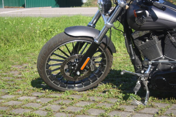 Harley Dvidson Softail Breakout  Turbinenräder – Bild 9