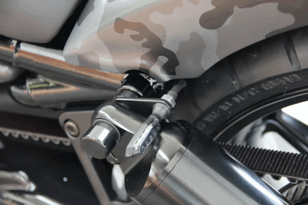 Blinkerhalter gerade für Harley: VRSC V-Rod & Night Rod Special ab 2002 - 2017 – Bild 2