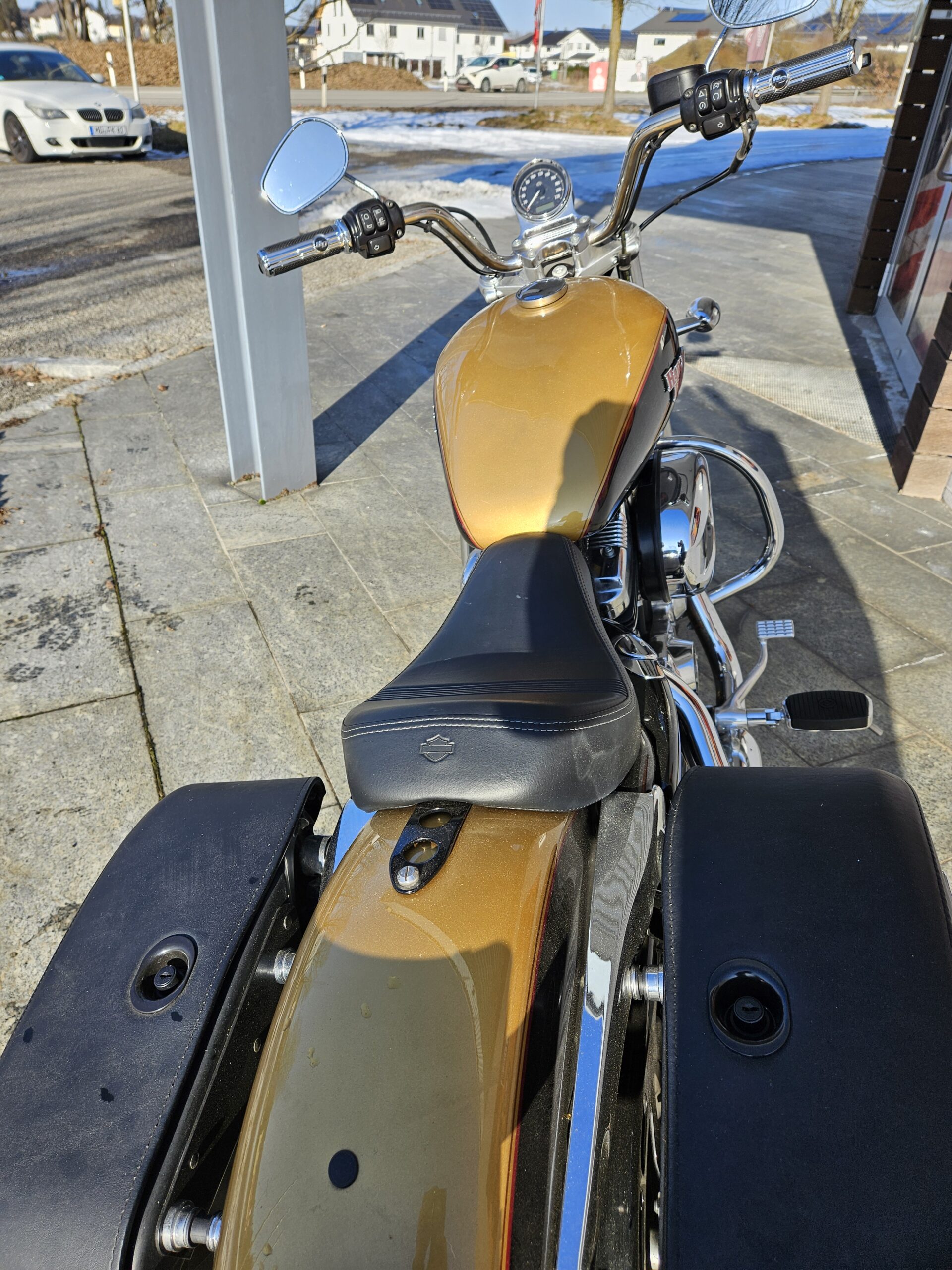 Harley Davidson XL 1200 T Super Low gebraucht – Bild 3