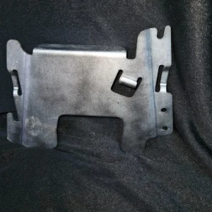 Harley Night Rod V Rod Batteriehalteplatte 70393-07 ab 2007 # 111